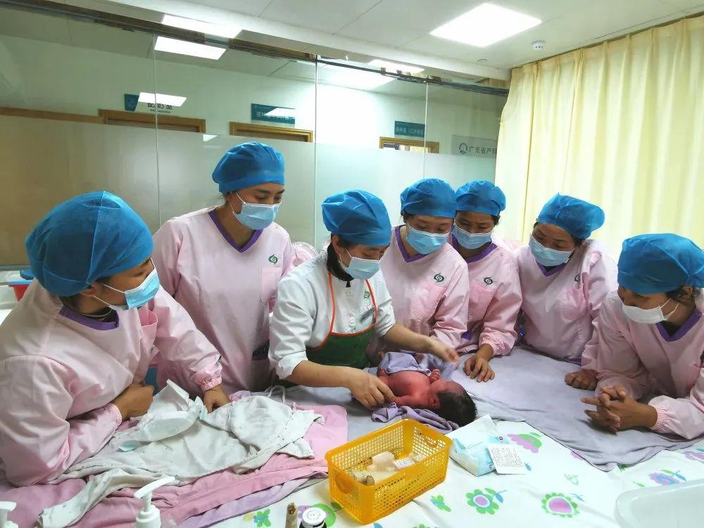 通化妇婴监护型护送
